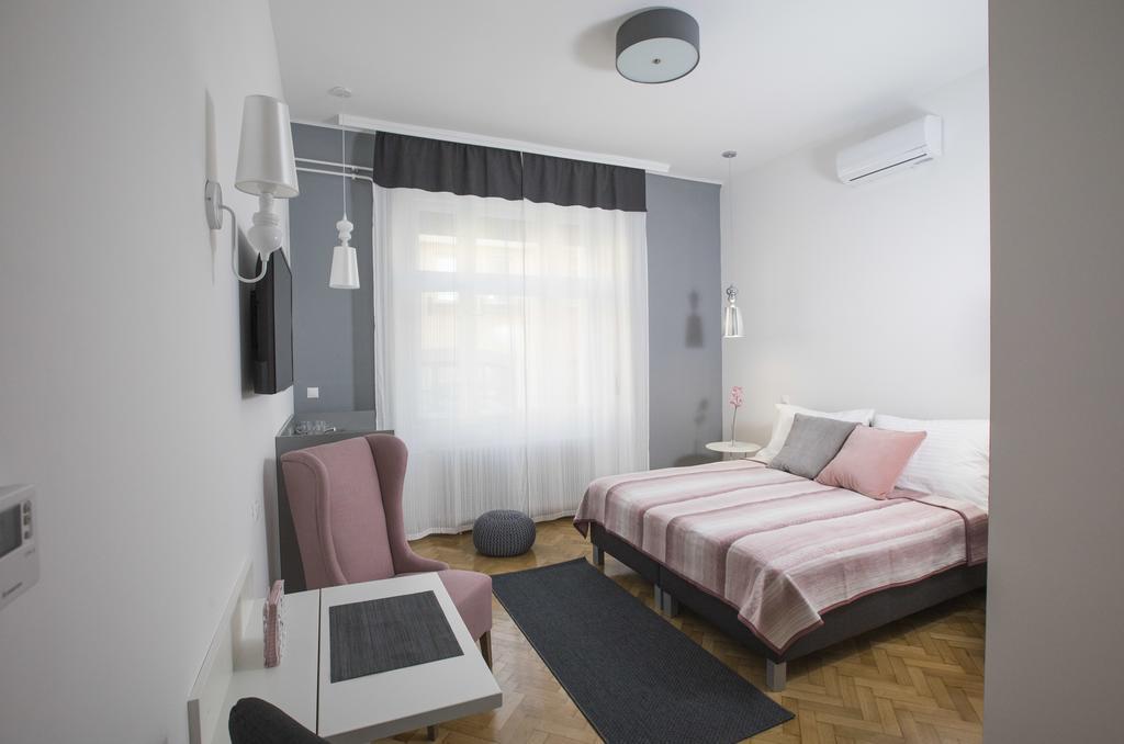Dom Apartman Szeged Eksteriør bilde